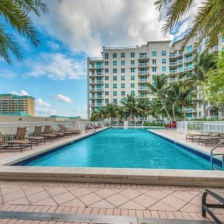 Apartment In Casa Costa Condo!Beach Pass Included بوينتون المظهر الخارجي الصورة